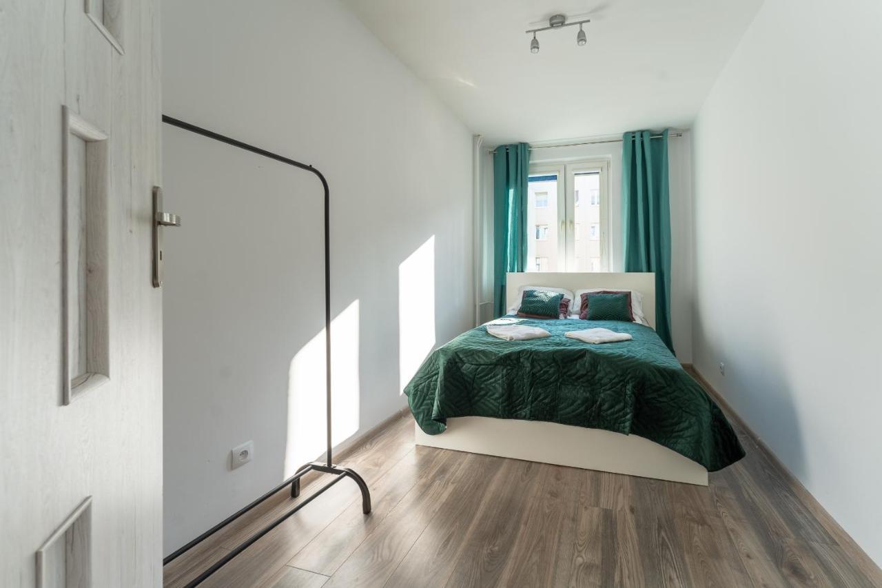 Tanie Spanie Skowronek - Pet Friendly - Przytulny 4 Osobowy - Space Apart Jelenia Gora Luaran gambar